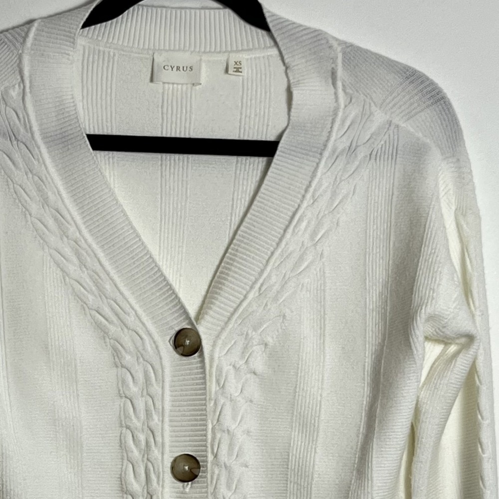 Cyrus Ribbed & Cable Knit Cardigan‎ Womens XS Ivory Preppy Top Button Up Sweater
